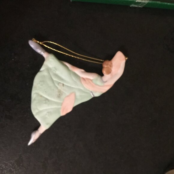 Vintage Eaton  in box Ballerina Christmas ornament excellent condition 5" tall - Picture 4 of 4